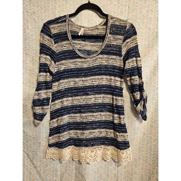 VANITY Sweater Med Blue/White Crochet BOHO Pullover Roll-Tab Sleeve Stretch lace - Picture 1 of 8